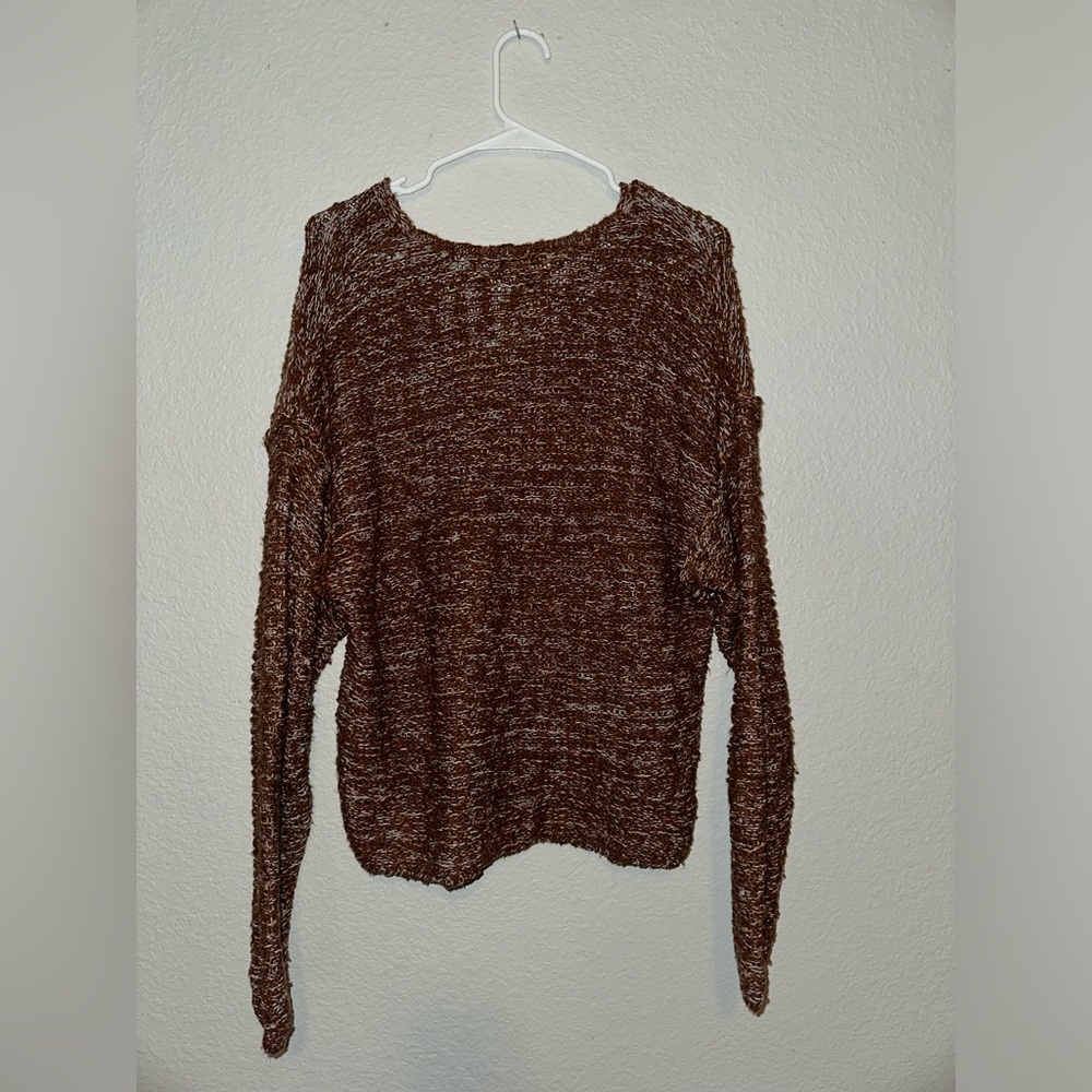 Universal Threads Sweater - Picture 2 of 3